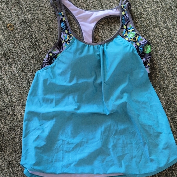 Active Wear Or Swim Top - Picture 1 of 4